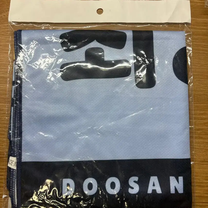 [BUNJANG] Doosan Bears Manggeong Bear Cheering Towel / 두산 망곰 응원타월 망그러진곰