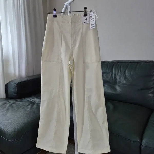 [BUNJANG] TOPTEN Big Pocket Wide Pants Ivory 25 / 탑텐 빅포켓 와이드 팬츠 아이보리 25 택채새것
