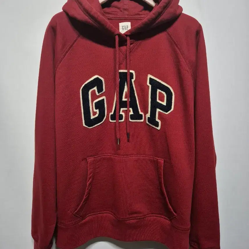 [BUNJANG] Gap Embroidered Logo Hoodie Wine M / 갭 후드티 와인색 M