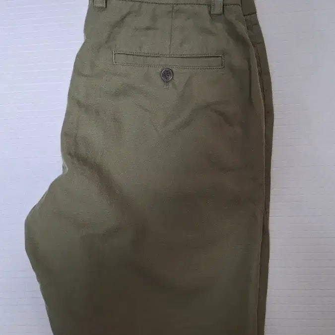 [BUNJANG] Brooks Brothers Linen Blend Chino Shorts Khaki Olive (W32) / (32 23년식) 브룩스브라더스 린넨혼방 치노 반바지 A급