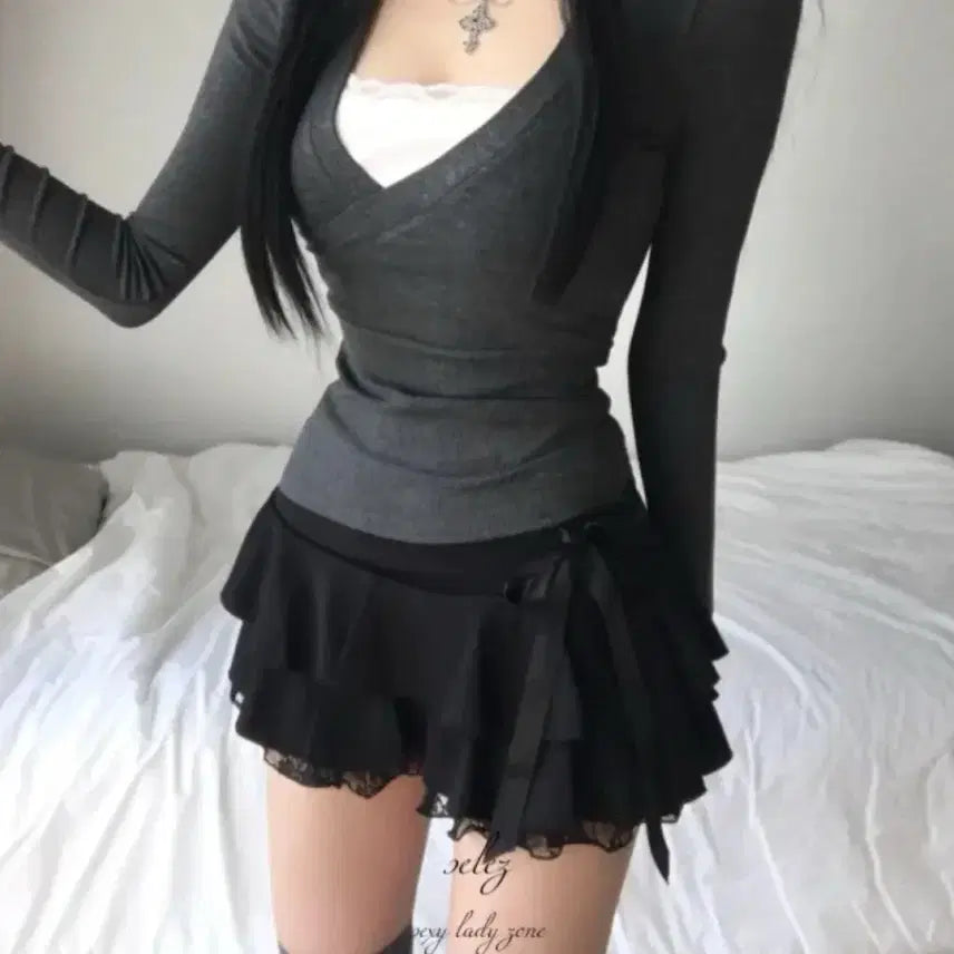 [BUNJANG] Avely Lace Ribbon 2-Tier Ruffle Flare Mini Low Skirt / 에이블리 레이스 리본 2단 캉캉 플레어 미니 로우 스커트