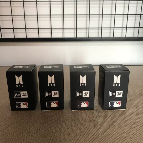 [BUNJANG] New Era x BTS Collaboration Figure Bundle Set (4 Figures, Sealed) / 뉴에라 팔로 BTS 방탄 콜라보 피규어 미개봉 새상품 4개