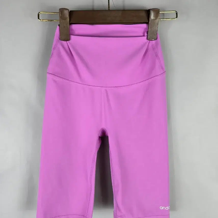 [BUNJANG] Andar Women's 4.5 Inch Shorts Leggings Size 2 / [무료배송]안다르 2 여성 4.5부 쇼츠 숏 레깅스