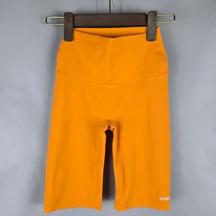 [BUNJANG] Andar Women's 4.5" Short Leggings - Size 2 / [무료배송]안다르 2 여성 4.5부 쇼츠 숏 레깅스