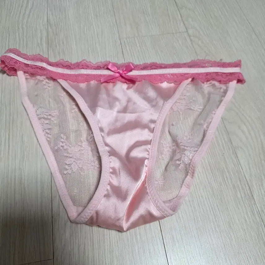 [BUNJANG] Pink Lace String Thong / 핑크색 레이스 끈팬티