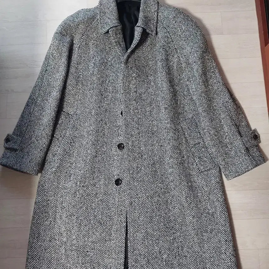 [BUNJANG] Looney Forme MTO Donegal Tweed Balmacaan Coat Herringbone / 루니포르메 mto 빈티지 버버리 베이스 발마칸 코트 헤링본 도네갈 트위드