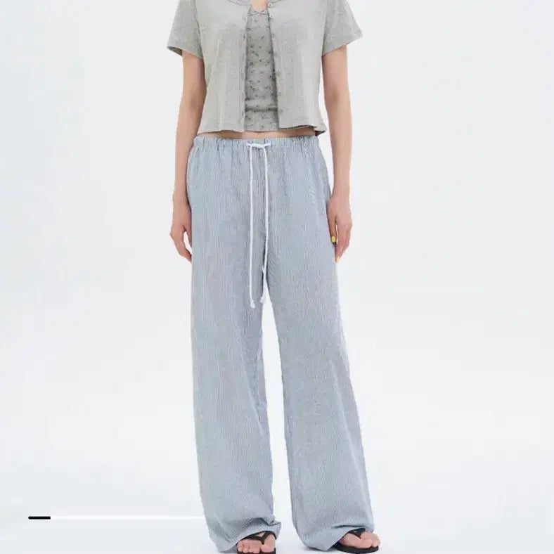 [BUNJANG] 8seconds Striped Pajama Style Banding Pants - Sky Blue / 에잇세컨즈 스트라이프 파자마 스타일 밴딩 팬츠 - 스카이블루