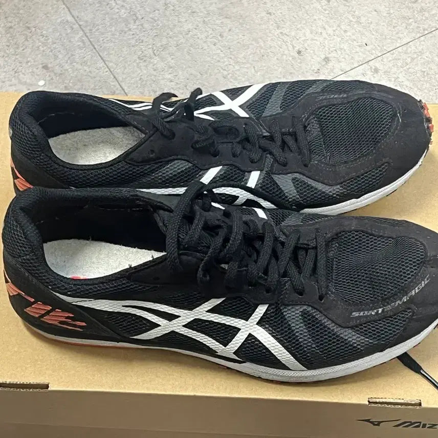 [BUNJANG] Asics Soltimate 260 Racing Shoes / 아식스 솔티매직260