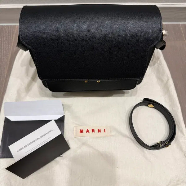 [BUNJANG] Marni Trunk Saffiano Bag Medium Black / 마르니 트렁크 사피아노 백 미디엄 블랙