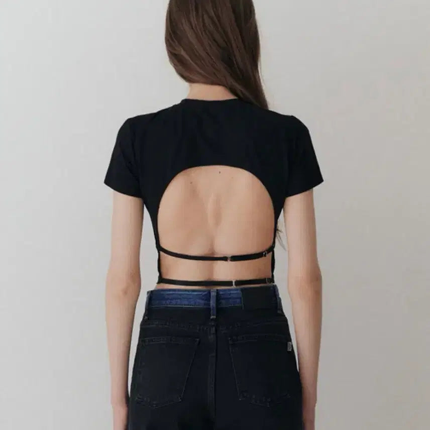 [BUNJANG] LEUNI Double Strap Backless Crop Top Black / LEUNI 리유니 더블 스트랩 백리스 탑