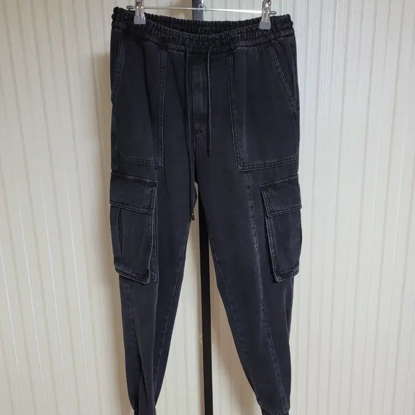 [BUNJANG] Juun.J Jogger Cargo Pants Black Denim JC1221PD35 / 준지 조거 카고 팬츠 바지 JC1221PD35 흑청 [44]