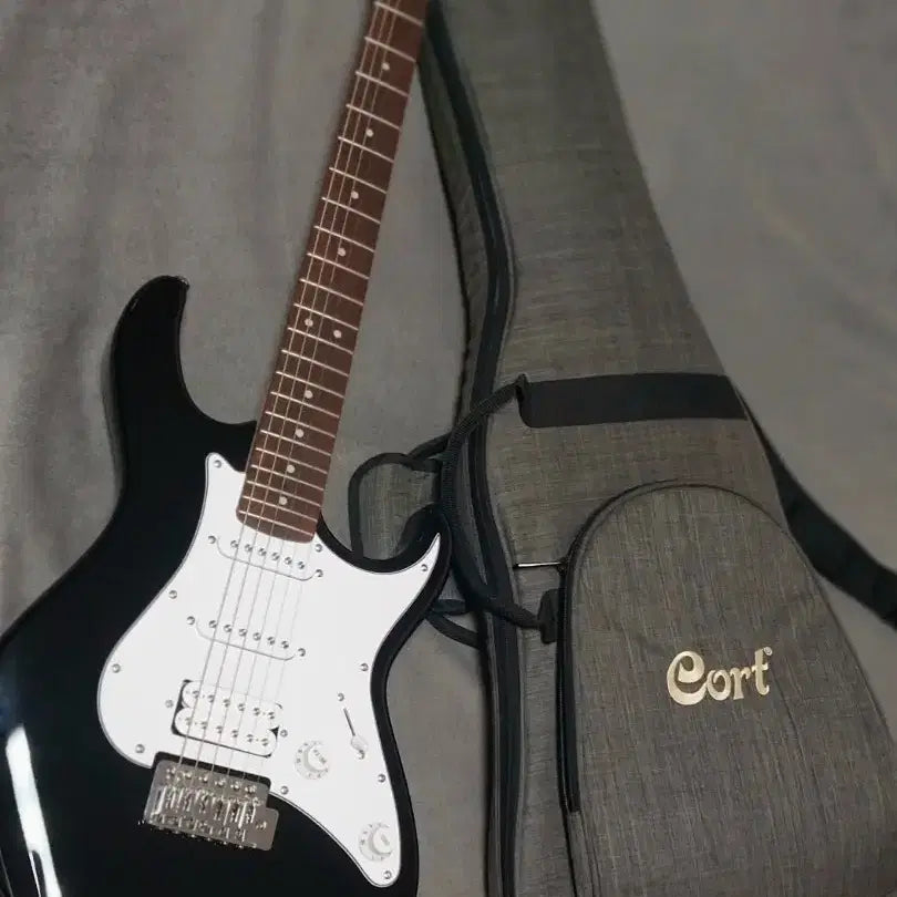 [BUNJANG] Colt G200 Electric Guitar / 완전새거급, 콜트G200 일렉기타