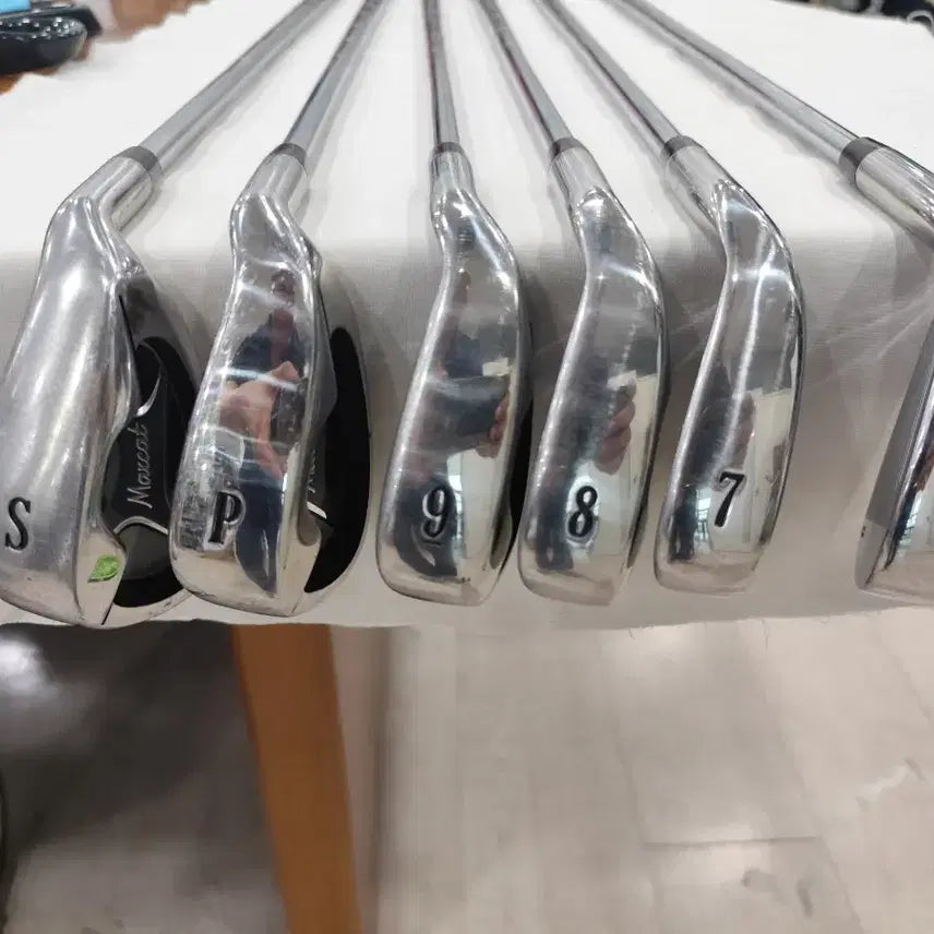 [BUNJANG] Maxcat Iron Set 6-S (6 Clubs) / 일본 Maxcat 아이언 세트 6~S (6개)