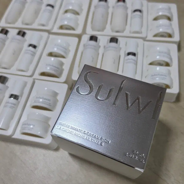 [BUNJANG] Sulwhasoo Concentrated Ginseng Renewing Cream New / 설화수 진설크림 새상품