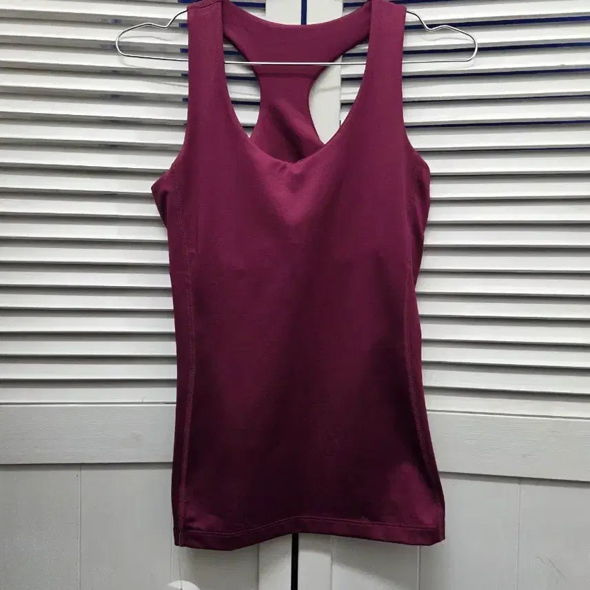 [BUNJANG] Andar Burgundy Yoga Tank Top / 안다르 요가복 버건디 탱크탑