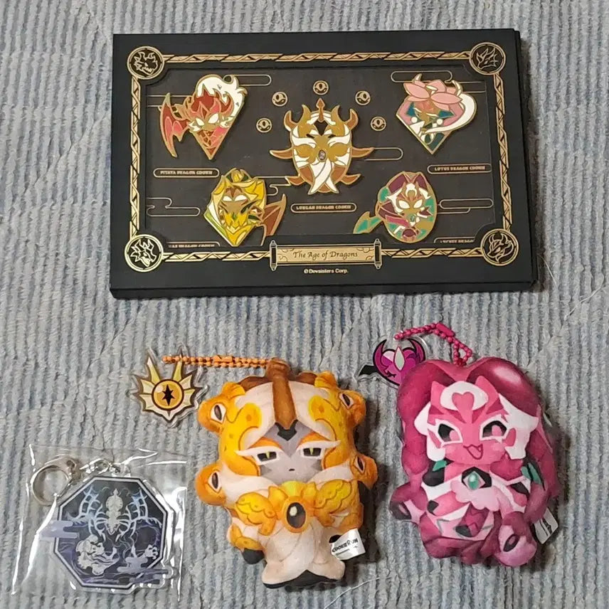 [BUNJANG] Cookie Run Dragon Tribe Pin Badge + Dragon King Lich Dragon Keyring Bundle / 쿠키런 용족 핀뱃지 + 용안드래곤 리치드래곤 키링