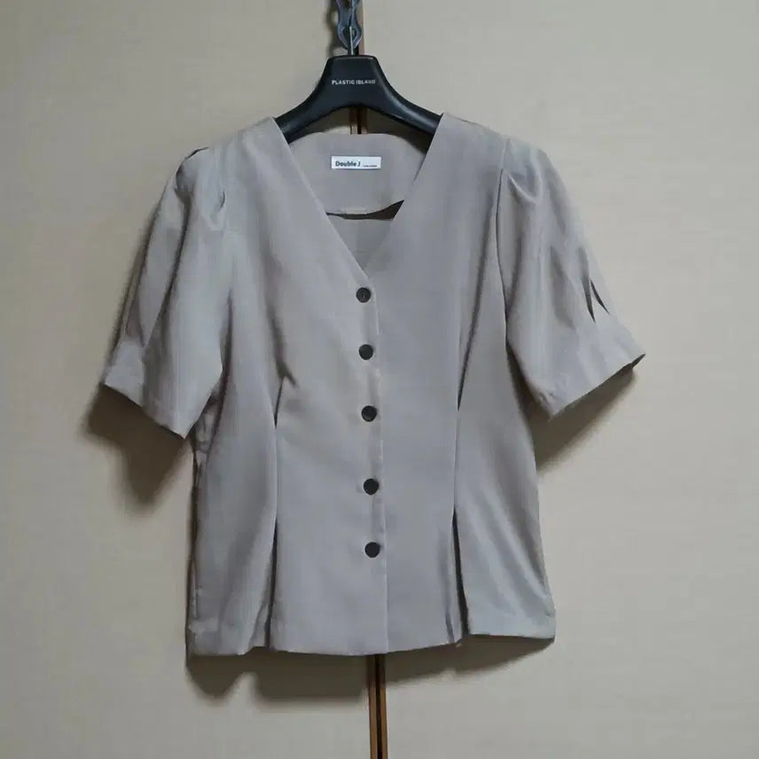 [BUNJANG] The J Short Sleeve Jacket Blouse Beige / 새옷)더블제이 반팔 자켓형 블라우스 베이지