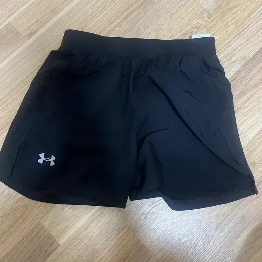 [BUNJANG] Under Armour Black Training Shorts / 언더아머 반바지