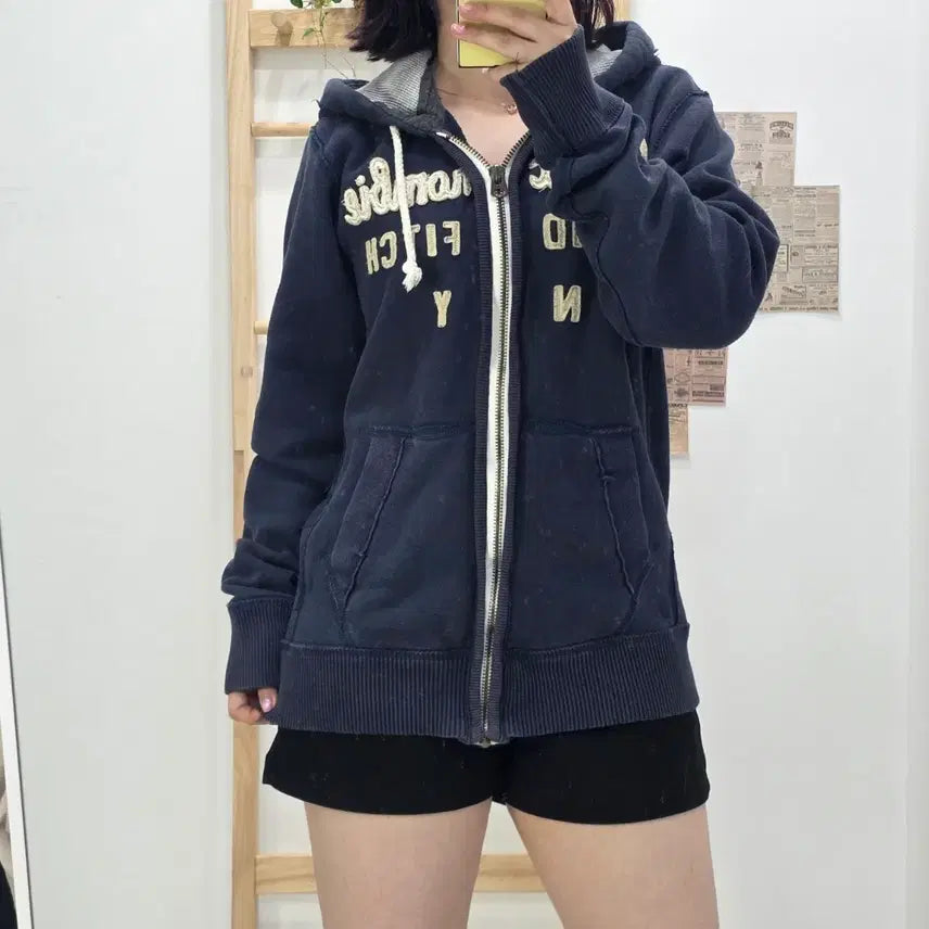[BUNJANG] Abercrombie & Fitch Navy Hoodie Zip-Up (S) / [프립]S/아베크롬비 후드 집업 네이비