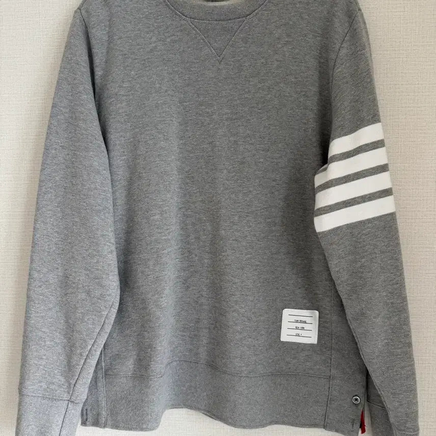 [BUNJANG] Thom Browne Diagonal Stripe Sweatshirt / 톰브라운 사선완장 맨투맨