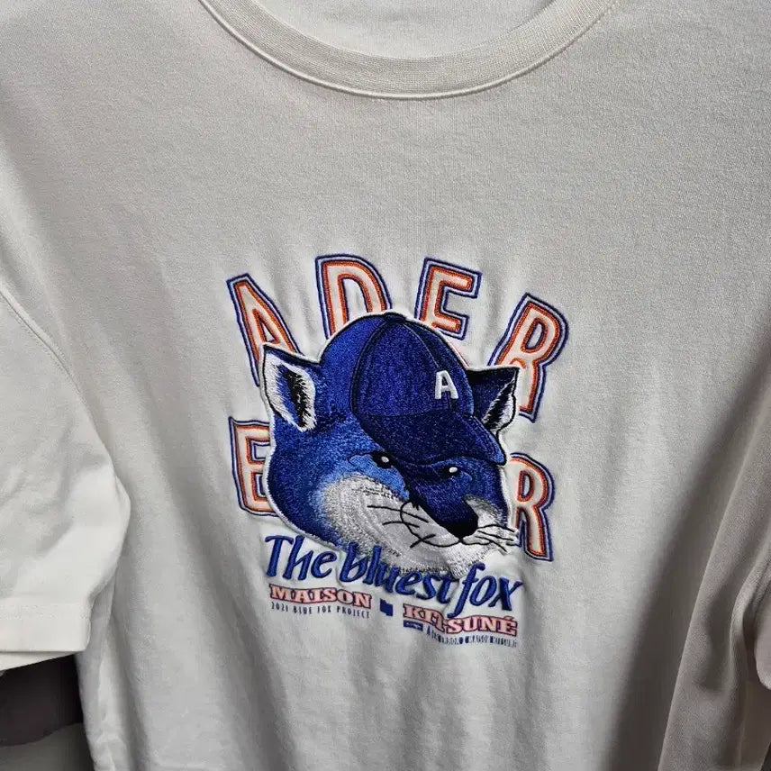 [BUNJANG] Maison Kitsuné x Ader Error Blue Fox Short Sleeve T-Shirt White / 메종키츠네 아더에러 블루 폭스 반팔 티셔츠 화이트 a2