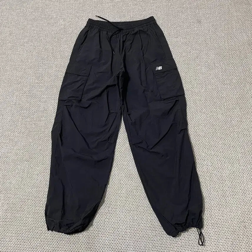 [BUNJANG] New Balance Woven Nylon Training Pants (S) / S 뉴발란스 우븐 나일론 트레이닝복 바지 B.6862