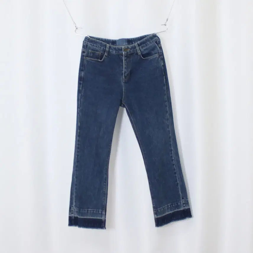 [BUNJANG] Women's Two-Tone Straight Leg Denim Jeans (Size 28) / 여성 투톤 일자 청바지 스트레이트 데님 28