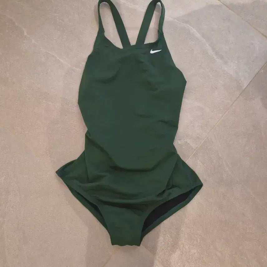 [BUNJANG] Nike Solid Fastback Swimsuit Green Size 30 / 나이키 솔리드 패스트백 그린 30