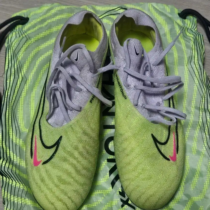 [BUNJANG] Nike Phantom GX 270 Football Boots / 나이키팬텀gx  270축구화