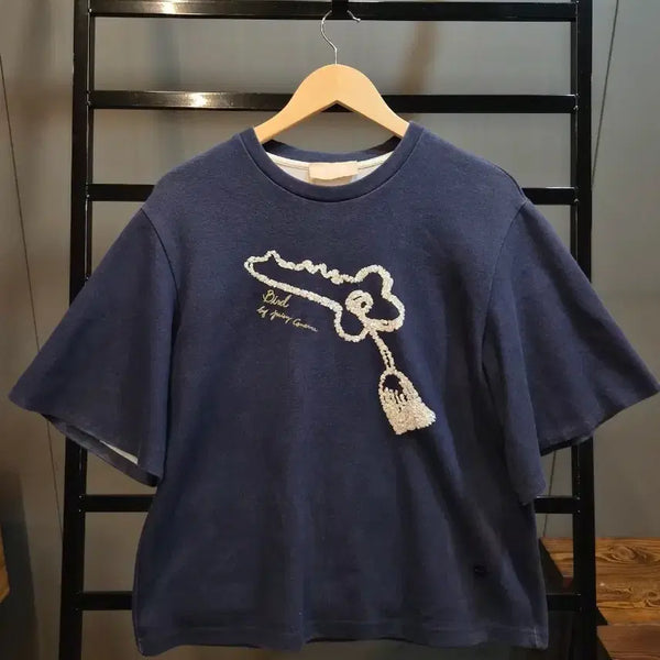 [BUNJANG] Bird By Juicy Couture Sequin Key Graphic T-Shirt / FREE) 버드 바이 쥬시꾸뛰르 스팽글 키 그래픽 반팔티 2.9