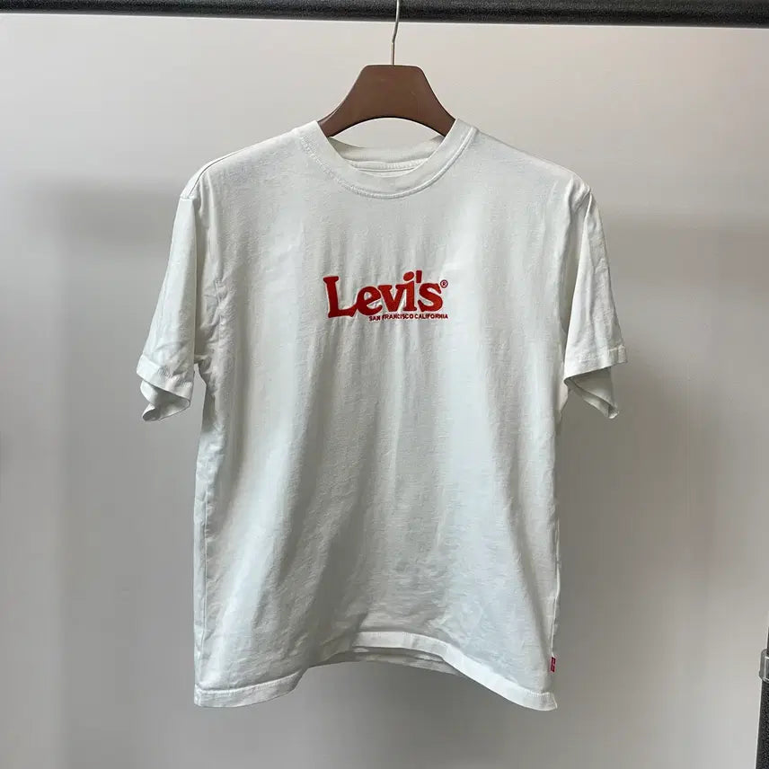 [BUNJANG] Levi's Relaxed Fit Short Sleeve T-Shirt (Size S) / (S) 리바이스 릴렉스드핏 반팔 티셔츠