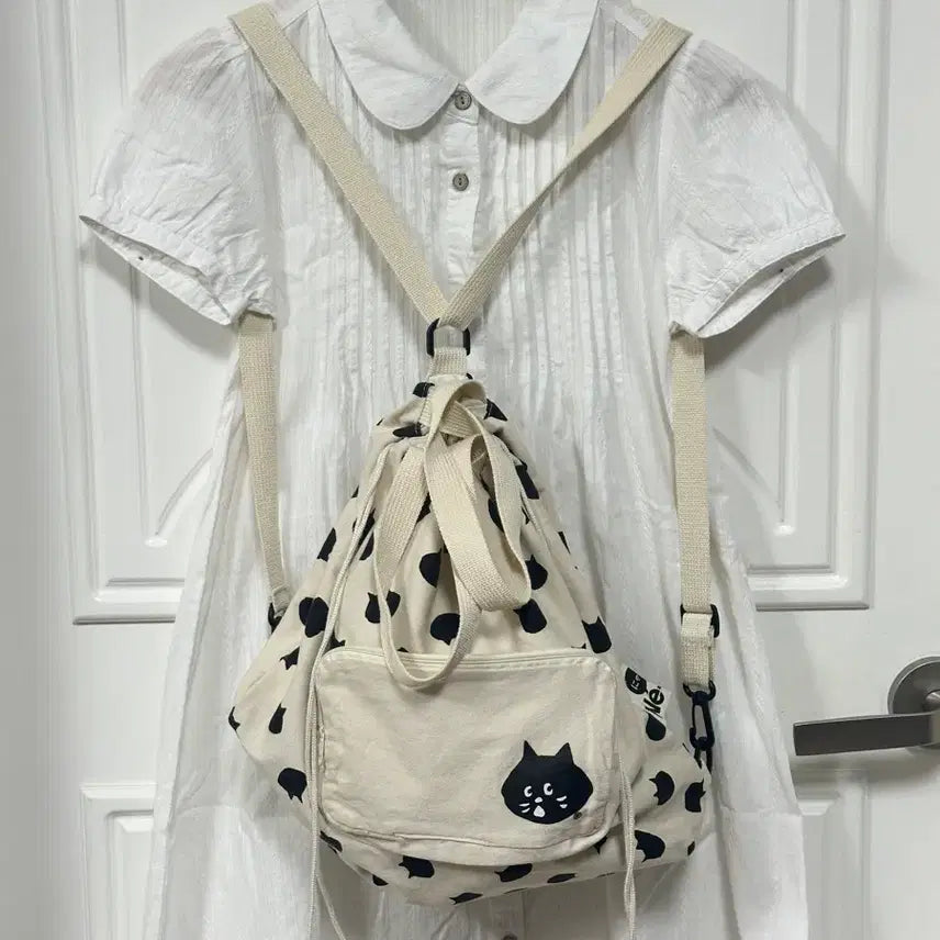 [BUNJANG] Nenetnya Nenet Drawstring Backpack / 네넷냐 네넷 가방 배낭 백팩 겸 숄더백 복조리백 모리걸 배낭