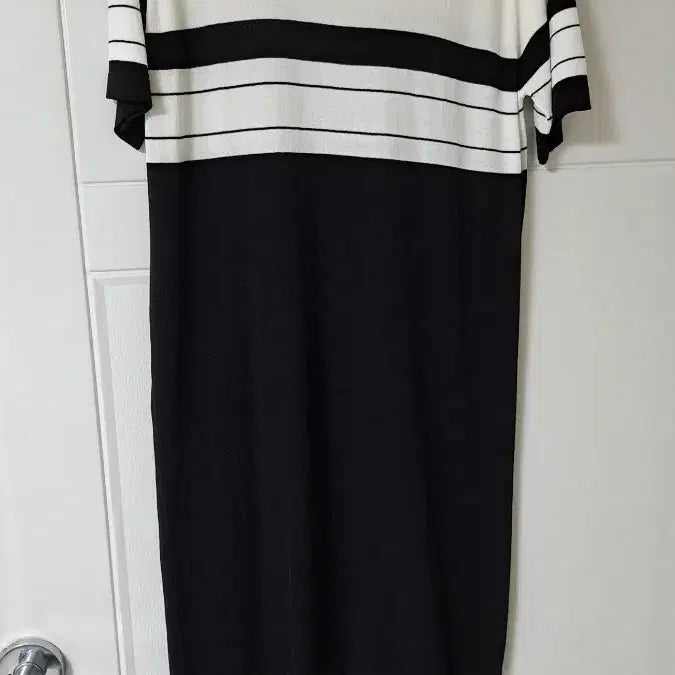 [BUNJANG] Leclara Stripe Short Sleeve Dress Size 55 / 레끌라라 스트라이프 반팔 원피스55