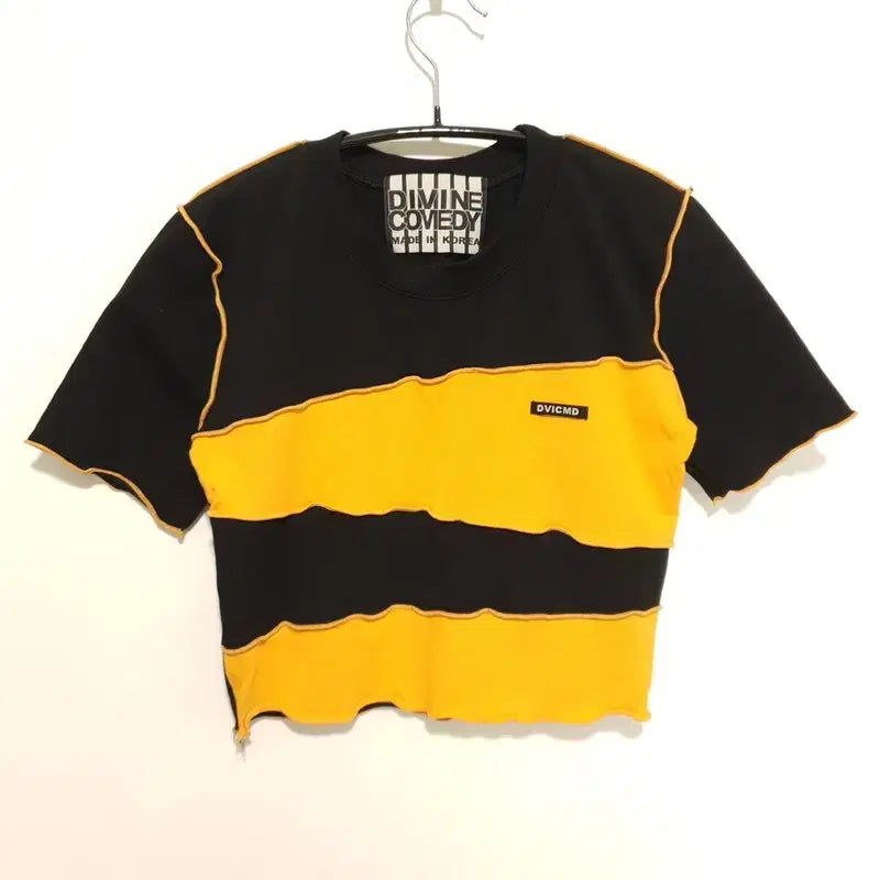 [BUNJANG] DIVINE COMEDY Cropped Short Sleeve T-Shirt / DIVINE COMEDY 크롭 반팔 F_i4774