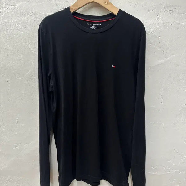 [BUNJANG] Tommy Hilfiger Men's Black Long-Sleeve T-Shirt (Size S) / 타미 남 티셔츠 블랙/긴팔 S