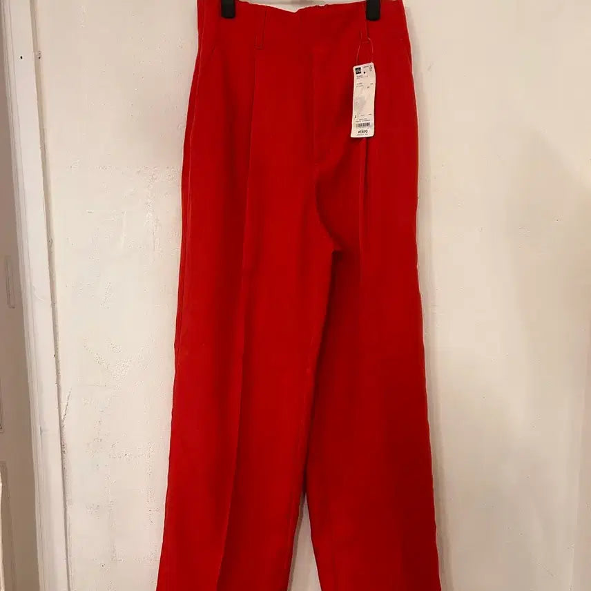 [BUNJANG] GU Red Wide Slacks L (27-28 inch) / (새상품) GU 레드 와이드 슬랙스 L (27-28인치)