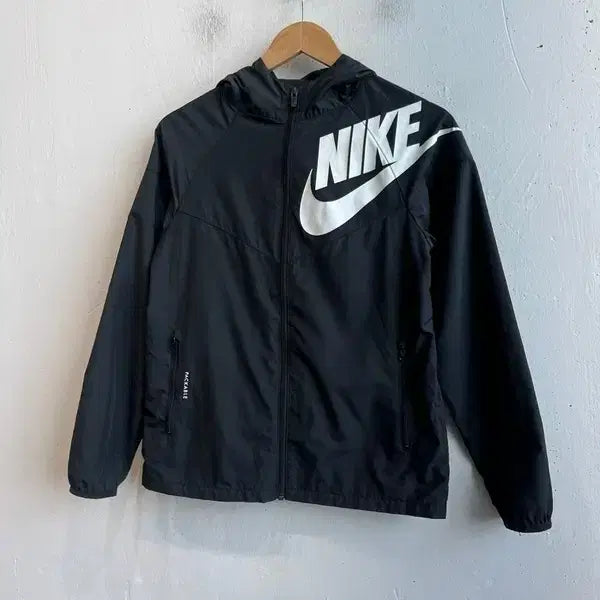 [BUNJANG] Nike Women's Packable Running Windbreaker / 나이키 여성 패커블 러닝 바람막이