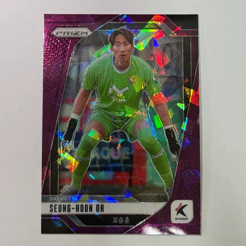 [BUNJANG] Daegu FC Oh Seung-Hoon 49 Limited K League Prism Soccer Card / [한정] 대구FC 오승훈 49한정 K리그 프리즘 축구 카드