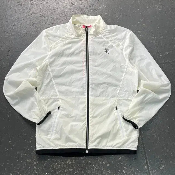 [BUNJANG] Kastel Bajra Lightweight Windbreaker / 95 까스텔바작 경량 바람막이