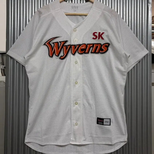 [BUNJANG] SK Wyverns Replica Home Baseball Jersey CNJ / [105] SK 와이번스 레플리카 홈 유니폼 CNJ 야구 저지 4.5
