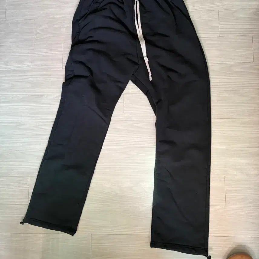 [BUNJANG] Attentionlow Sweatpants Black / 어텐션로우 스웻팬츠