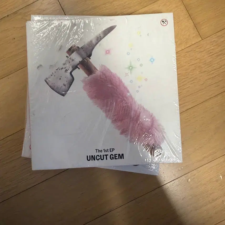 [BUNJANG] Kiki Debut Album Uncut Gem Photocard (Sealed) / 키키 데뷔앨범 미개봉 uncut gem