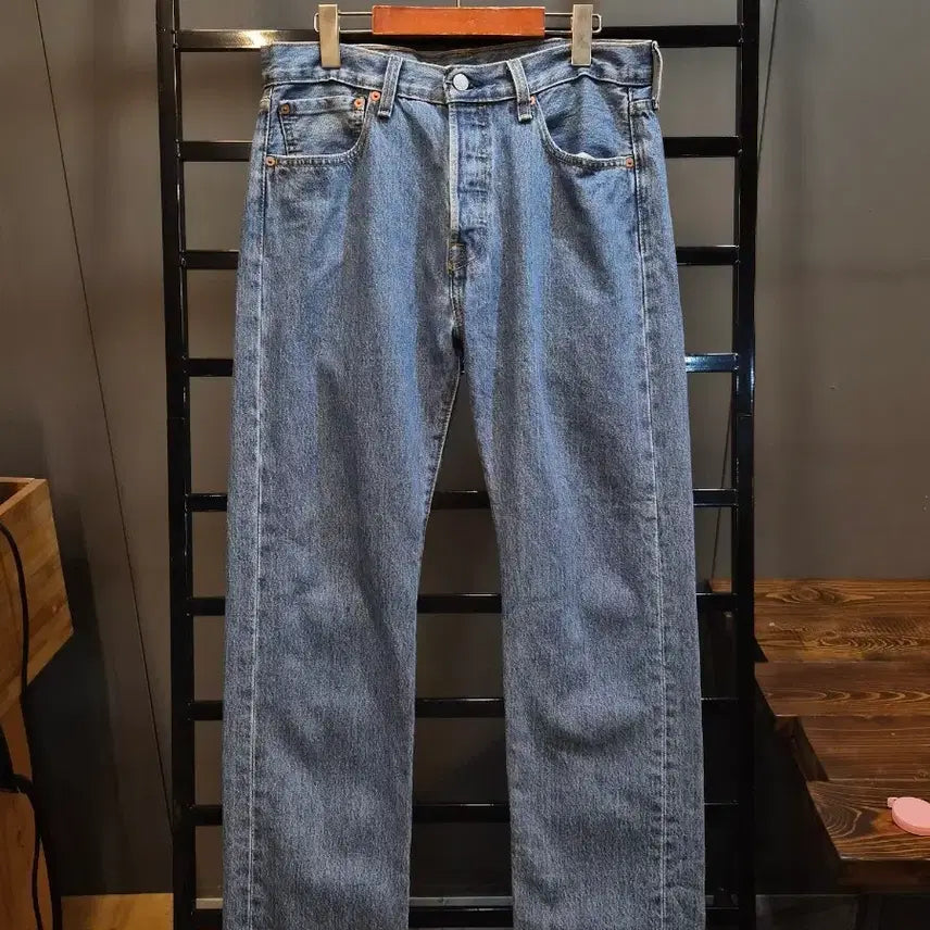 [BUNJANG] Levi's 501 Straight Leg Jeans (W32) / [32] Levi's 501 리바이스 스트레이트 청바지 4.5