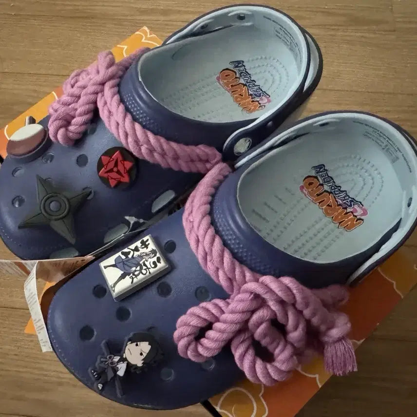 [BUNJANG] Crocs Naruto Collaboration Sasuke Clog / 크록스 나루토 콜라보 사스케 240