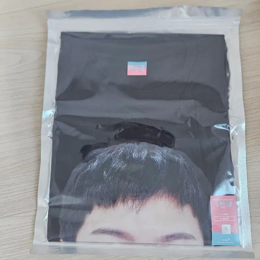 [BUNJANG] Lee Changsub "The Vulgar Conception" T-Shirt Sealed / 이창섭의 상스러운 발상 티셔츠 미개봉