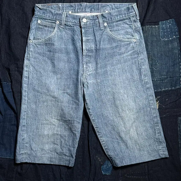 [BUNJANG] Levi's 541 Vintage 90s Loose Fit Chinch Back Denim Shorts (Size 33) / 90s 리바이스 541 루즈핏 신치백 데님 쇼츠 33
