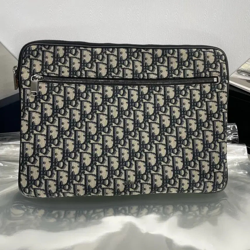 [BUNJANG] Dior Notebook Clutch Canvas Monogram / 디올 노트북 클러치 판매합니다