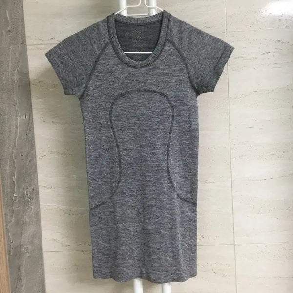 [BUNJANG] Lululemon Athletica Athletic Short Sleeve T-Shirt / 룰루레몬 애슬레저 반팔 티셔츠 2