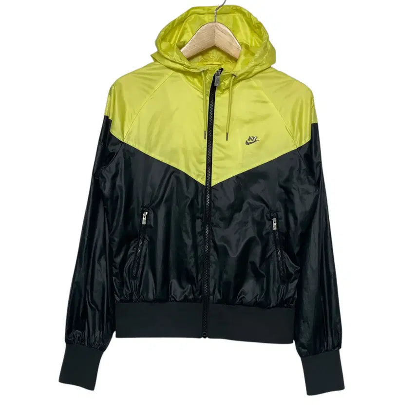 [BUNJANG] Nike Windrunner Jacket / 나이키 윈드러너 바람막이