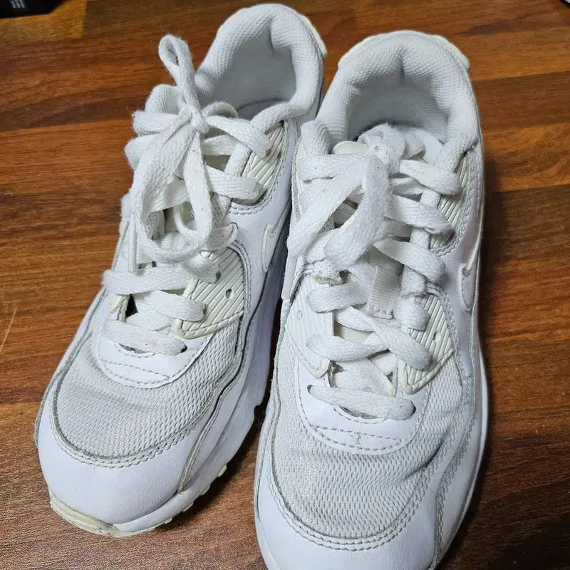 [BUNJANG] Nike Air Max Sneakers Light Grey / NIKE 스니커즈/일반 운동화 여 210 J6189